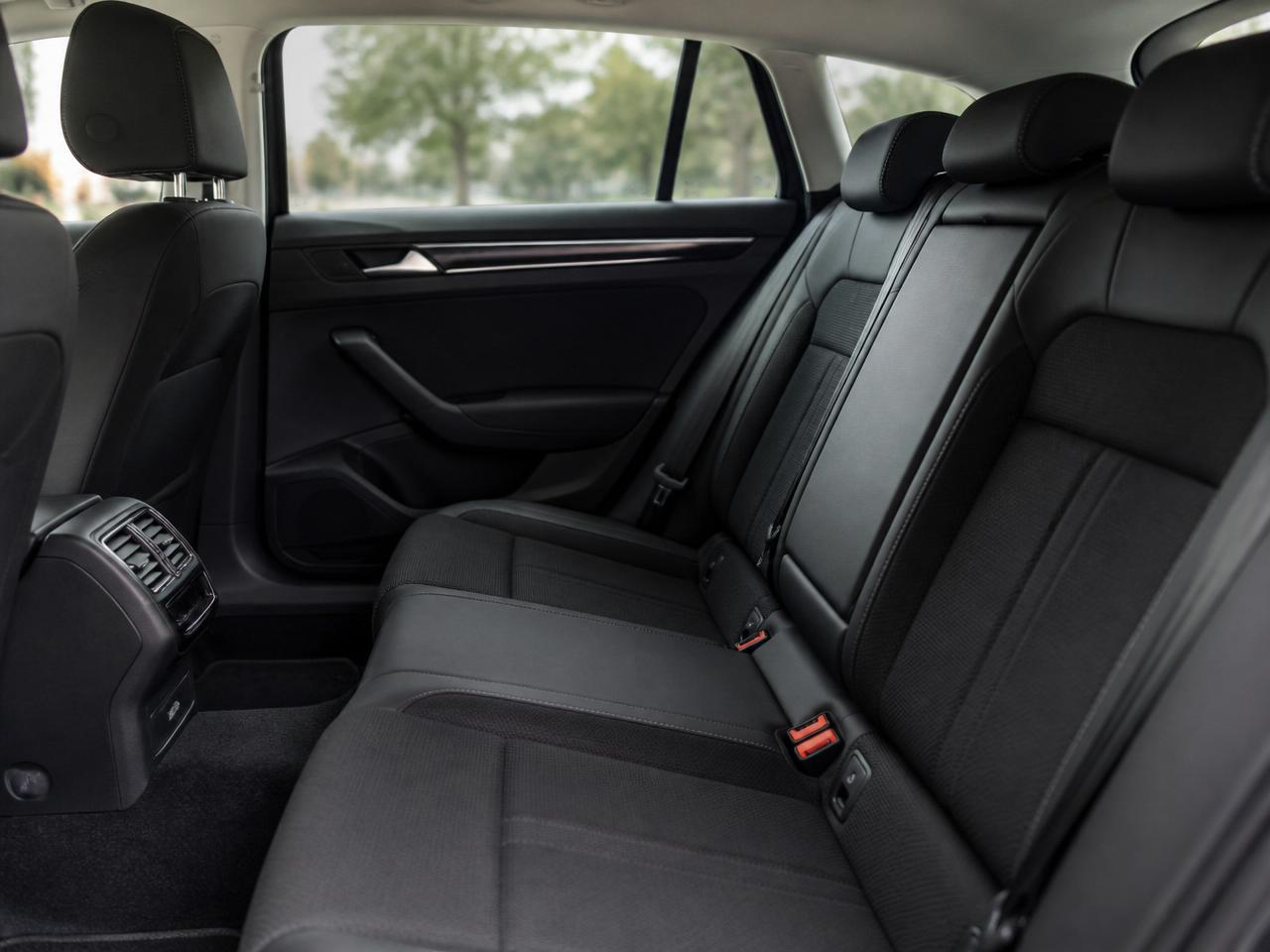 Intérieur Sedan Flyline